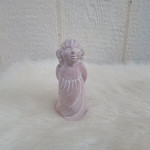 vintage ISABEL BLOOM Signed Angel with Gift 1999  5.5 Inches